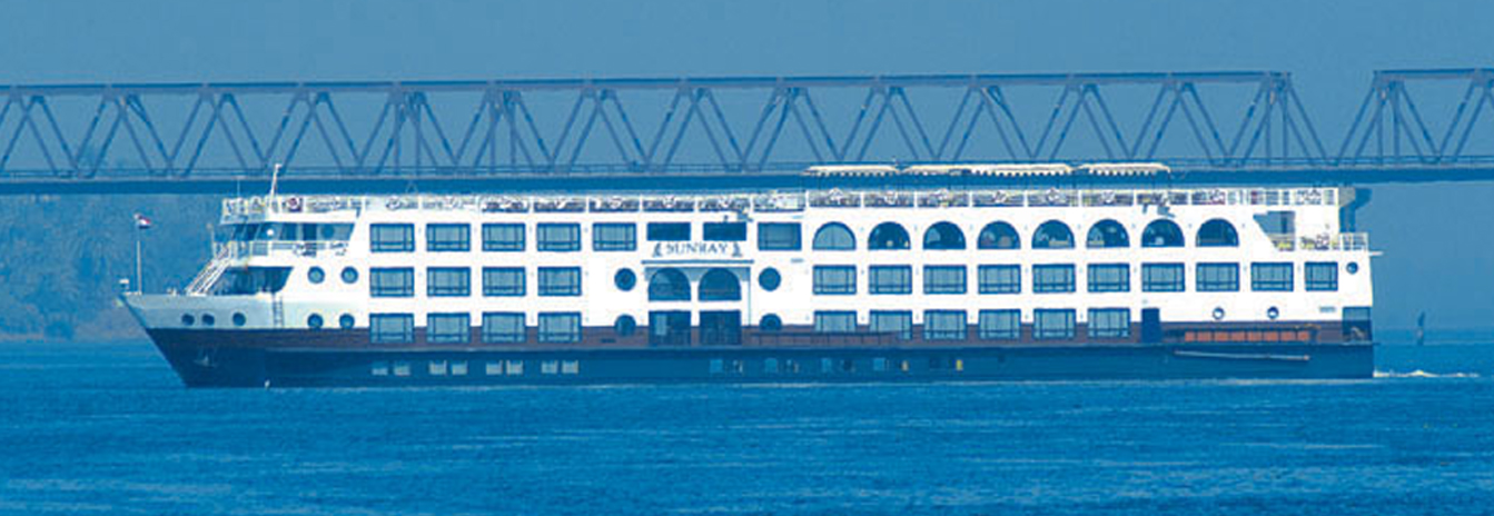 The 5 stars Mövenpick MS Sunray cruise ship sailing on the Nile River between Aswan and Luxor.